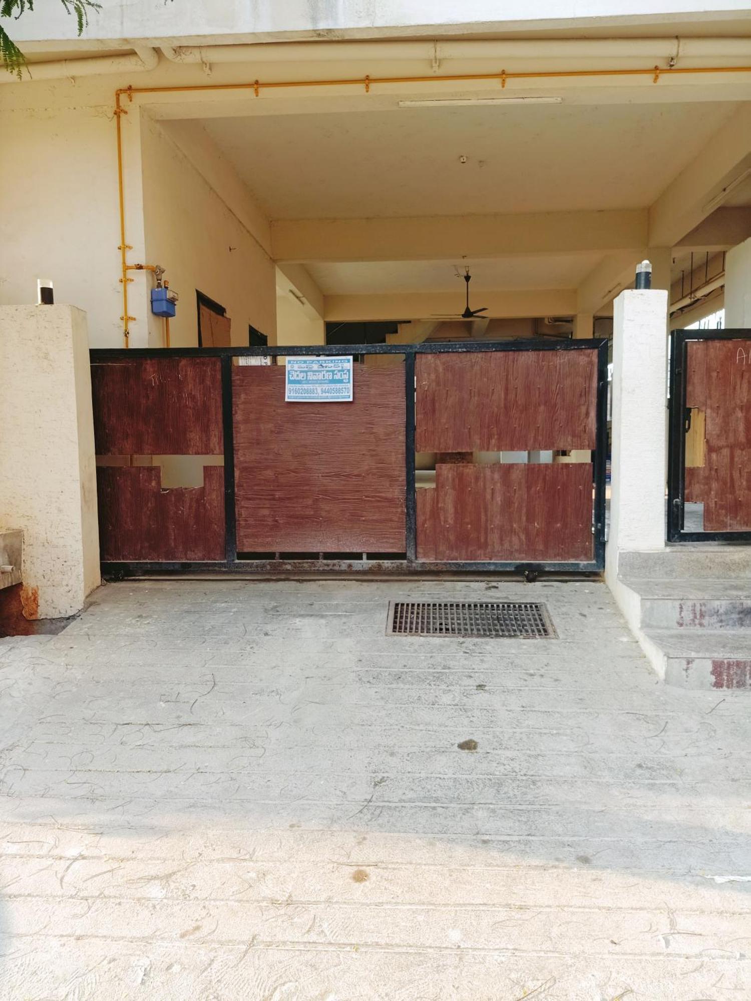 Garuda Grand Apartment Tirupati Exterior foto