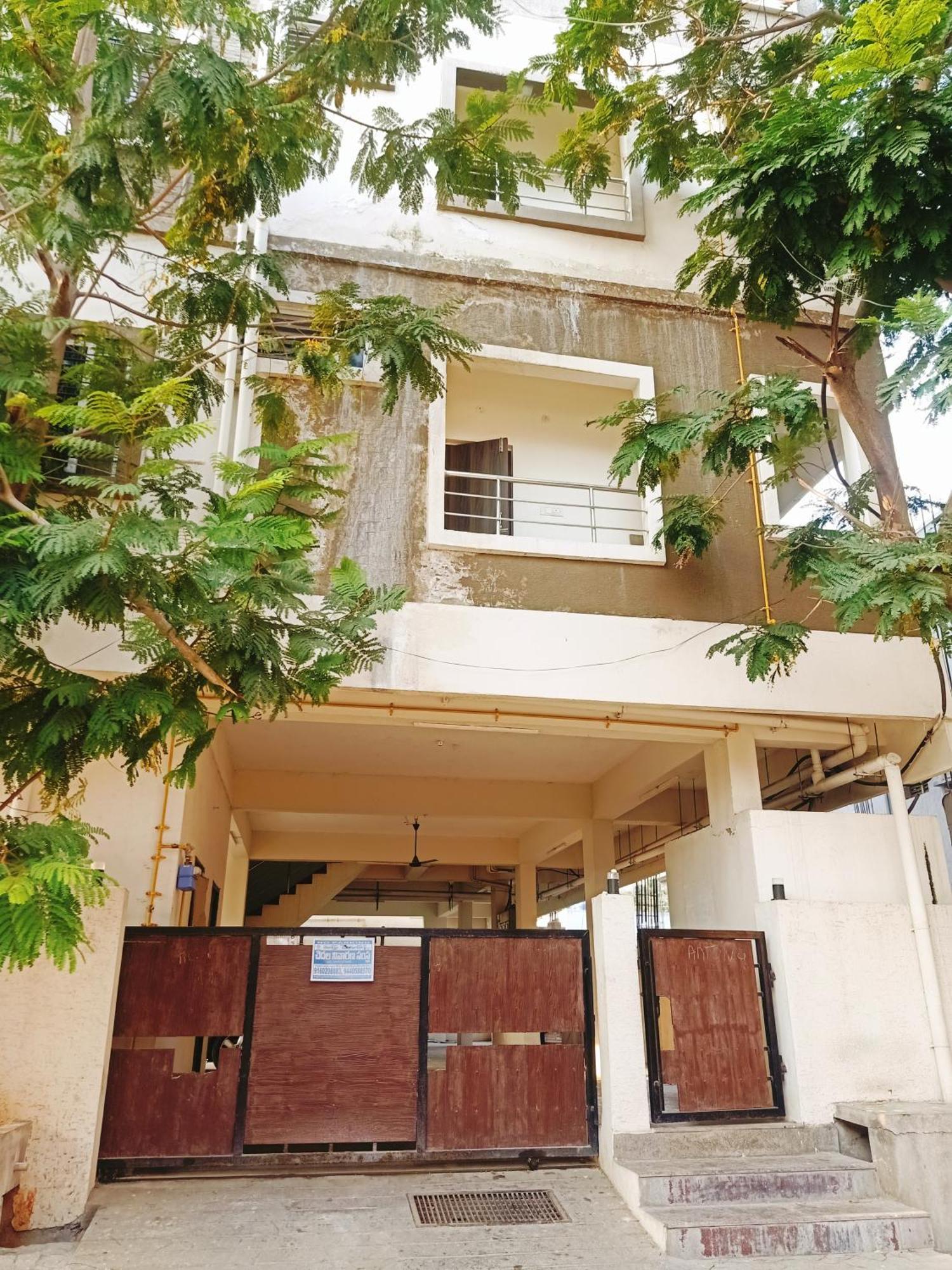Garuda Grand Apartment Tirupati Exterior foto
